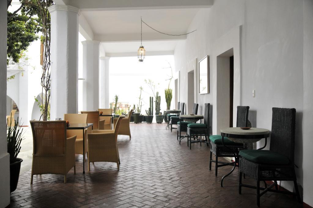 Casa Oaxaca Hotel Exterior photo